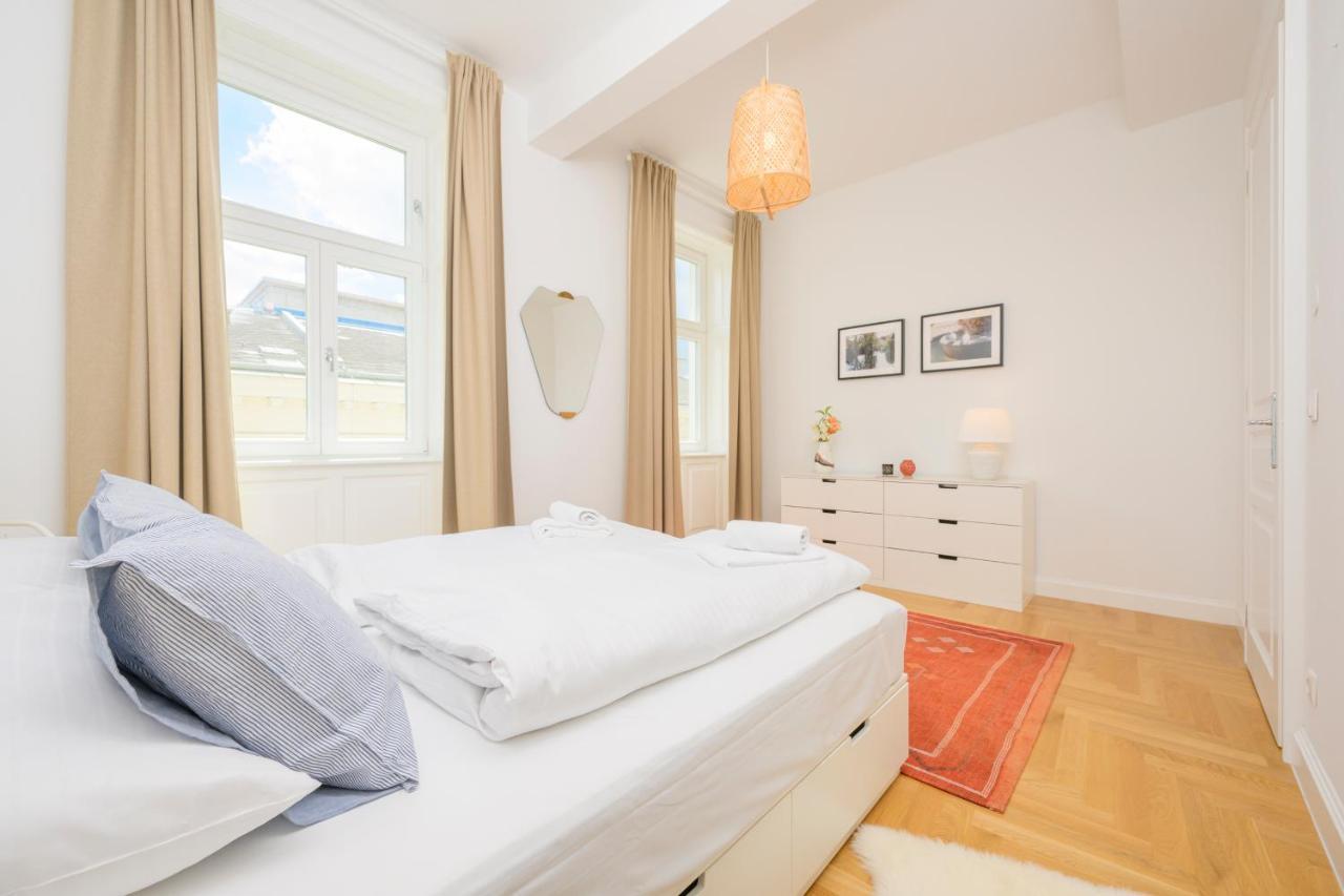 Apartment Luxury Raimund Theatre Vienna