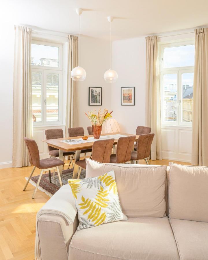 Apartment Luxury Raimund Theatre