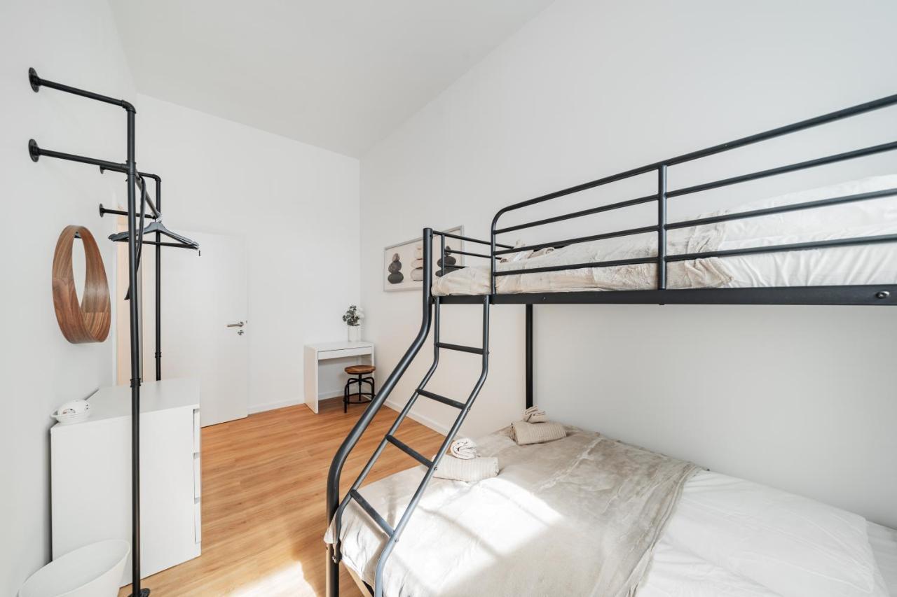 Hostel Modern