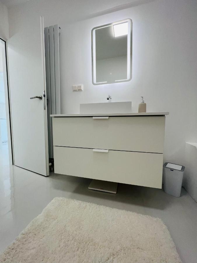 Apartment White House
