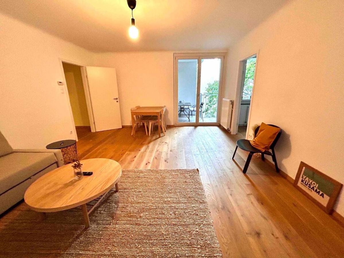 Urbaner Charme: Stilvolles Wohnen Im Herzen Wiens Apartment