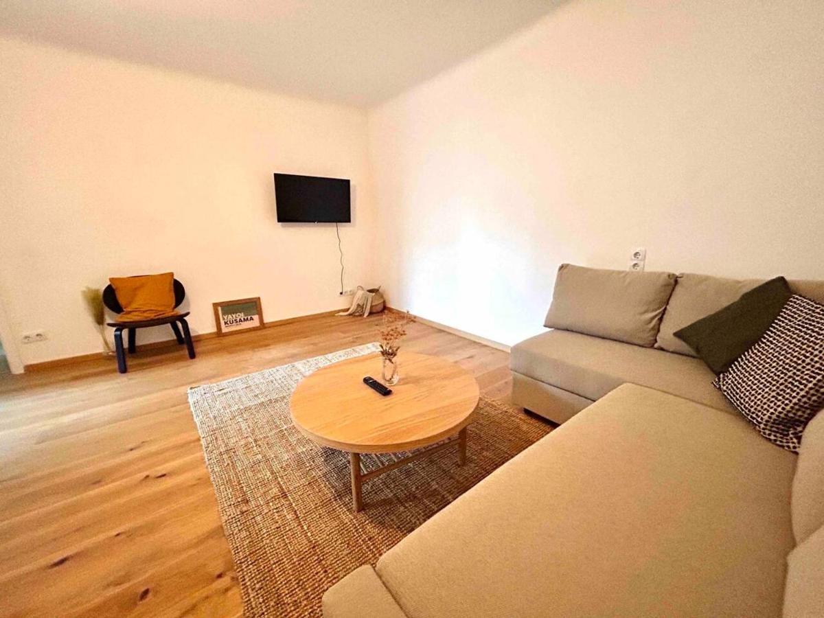 Apartment Urbaner Charme: Stilvolles Wohnen Im Herzen Wiens