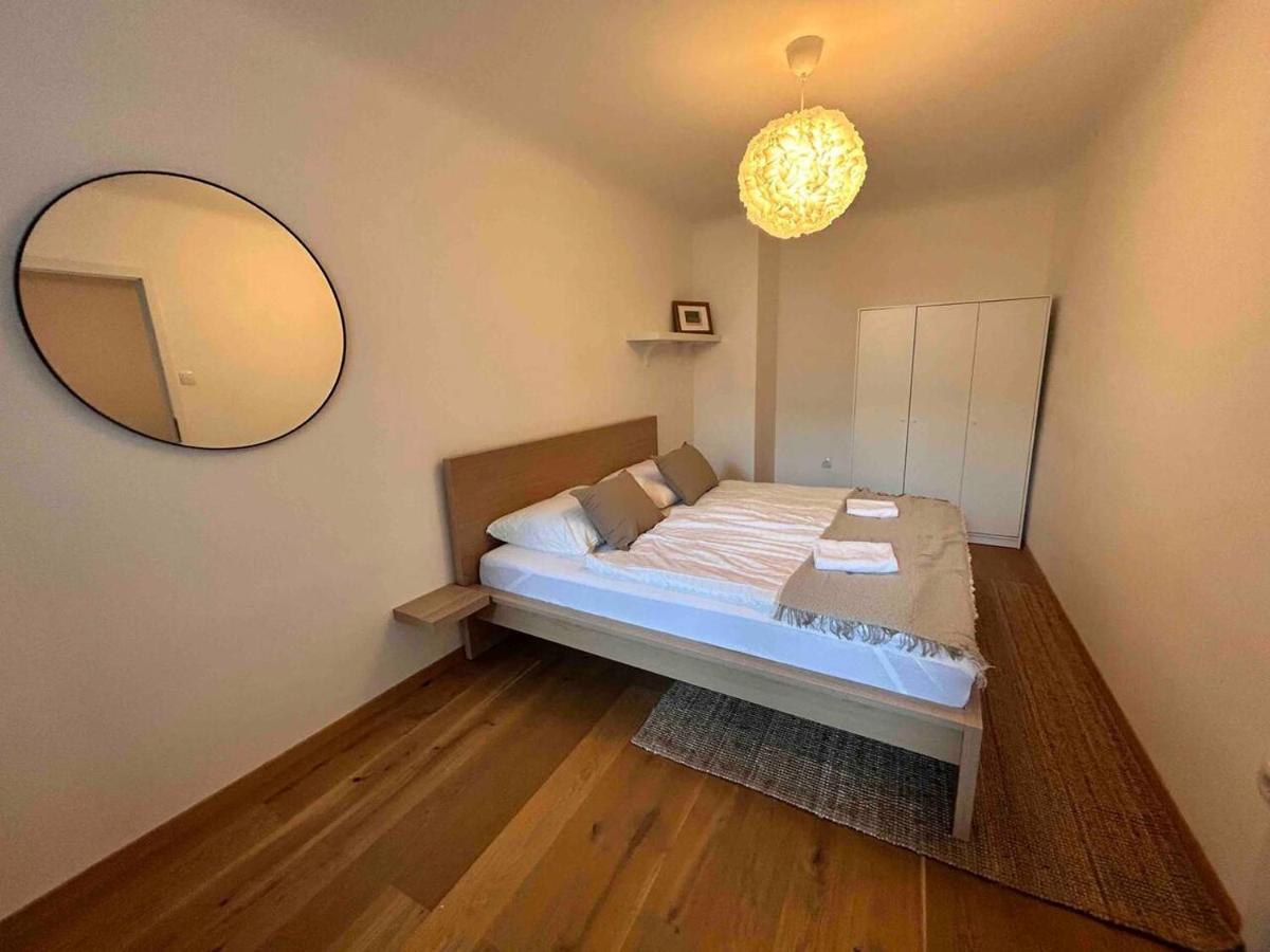 Urbaner Charme: Stilvolles Wohnen Im Herzen Wiens Vienna