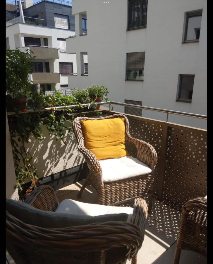 In Luxury Apartment, Near Hauptbahnhof Guest house