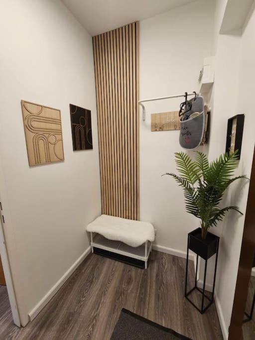 Apartment Affordable In Vienna's Hotpoint *