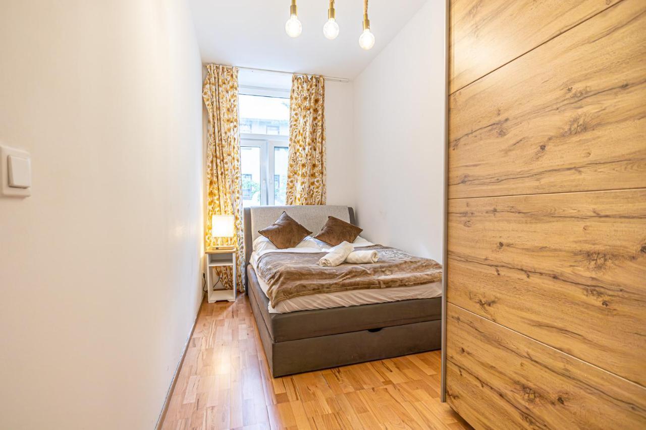 Like 2br Near Penzing Apartamento