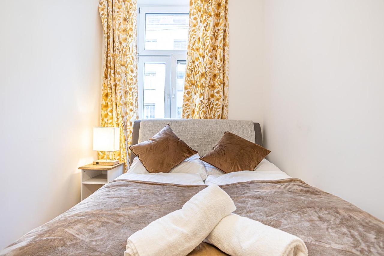Like 2br Near Penzing Apartamento *