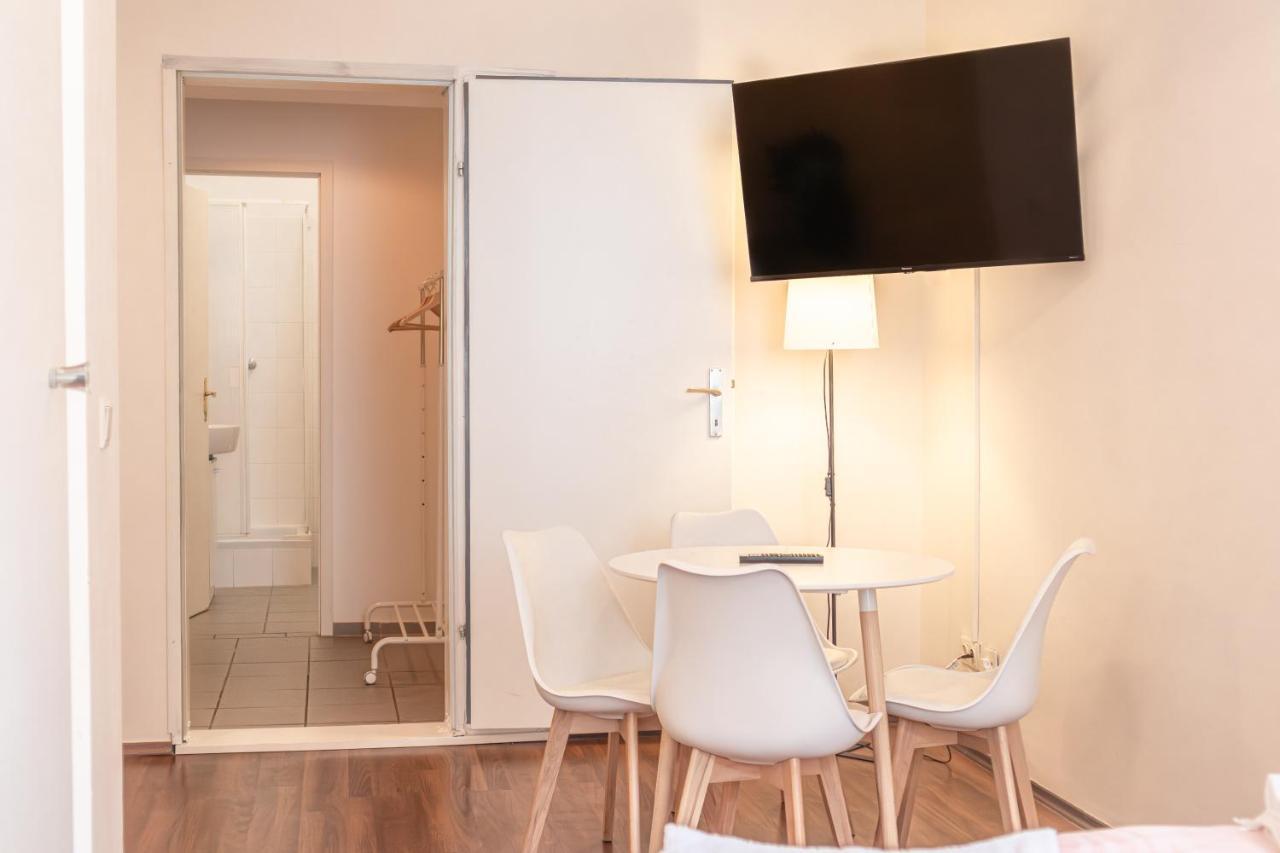 Comfortable Urban Apartment: 2br Prime Location Vienna