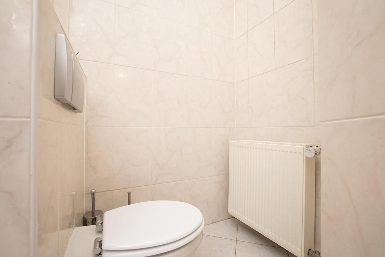 Central Spacious With A King-size Bed Vienna