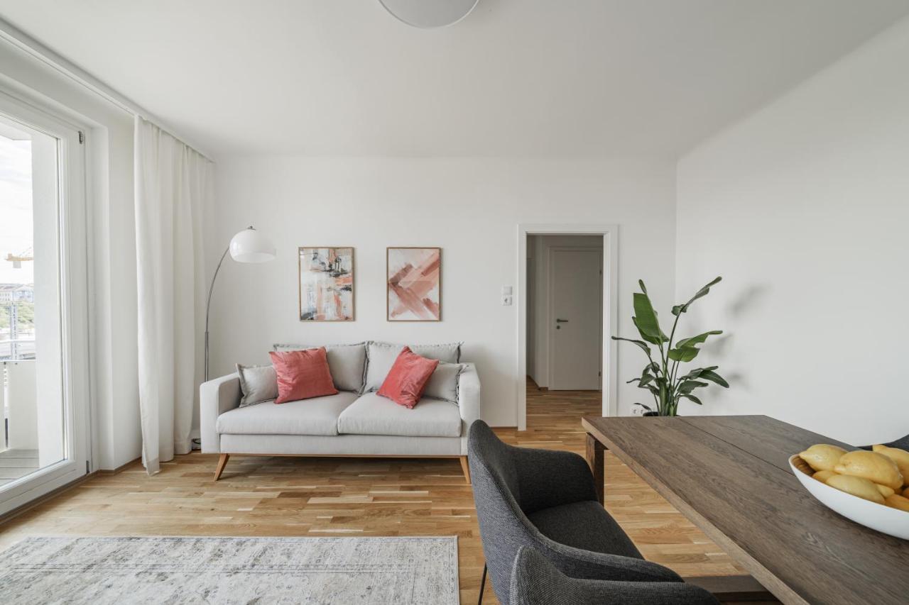 Central 70m Flat Close To Subway Apartment *