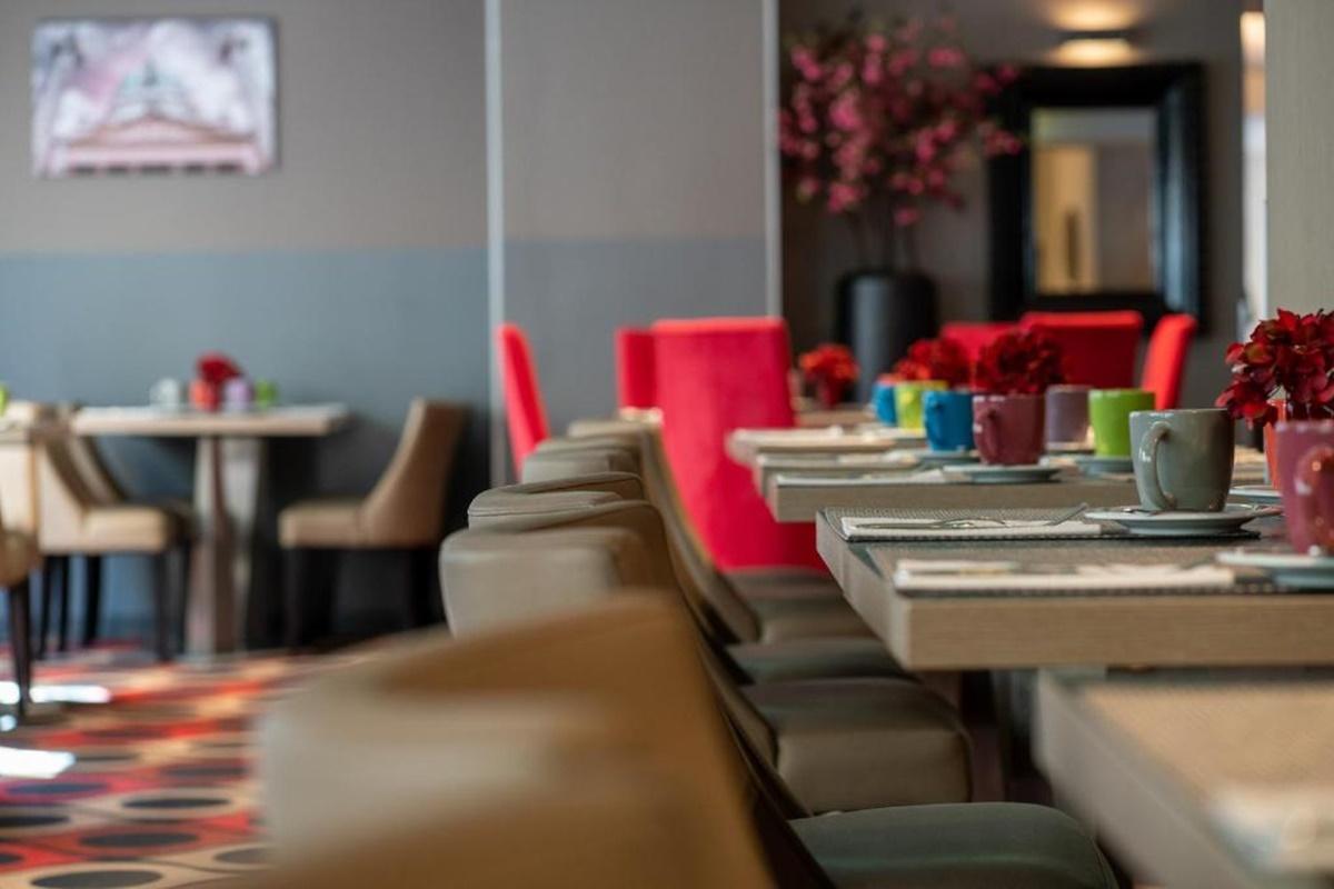 Hotel Leonardo West 4*