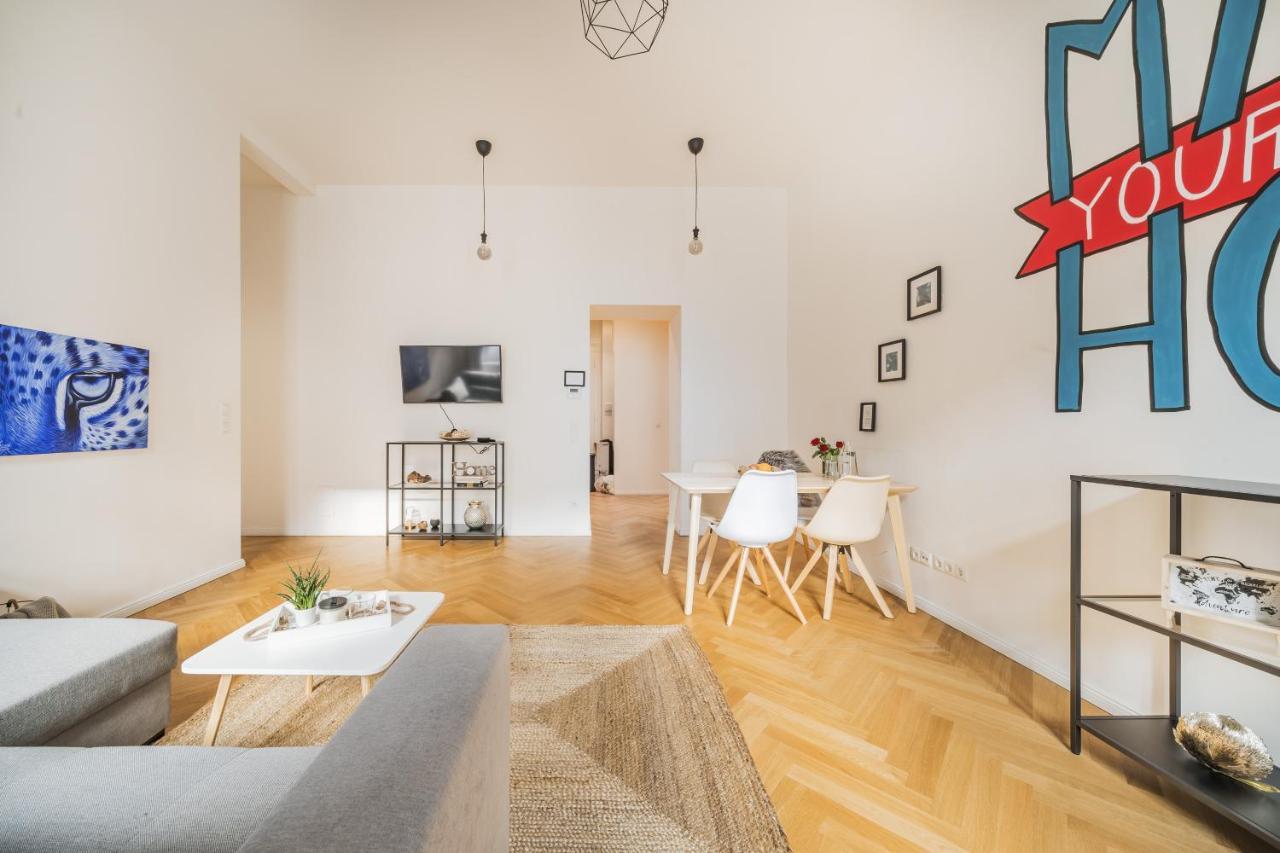 Feelhome-prater-6 Gaeste-wifi-smart Tv * Wien