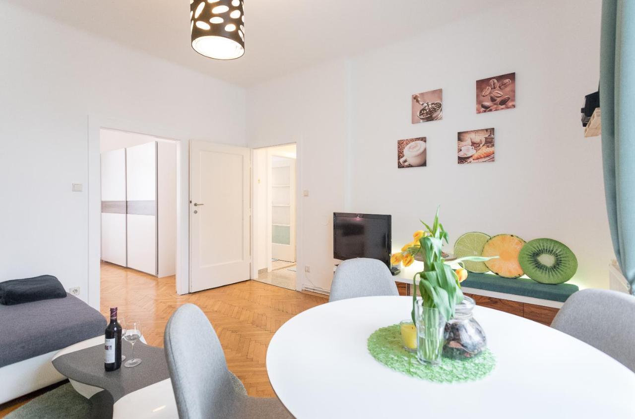 French Balcony - 45m² - Szeneviertel Vienna