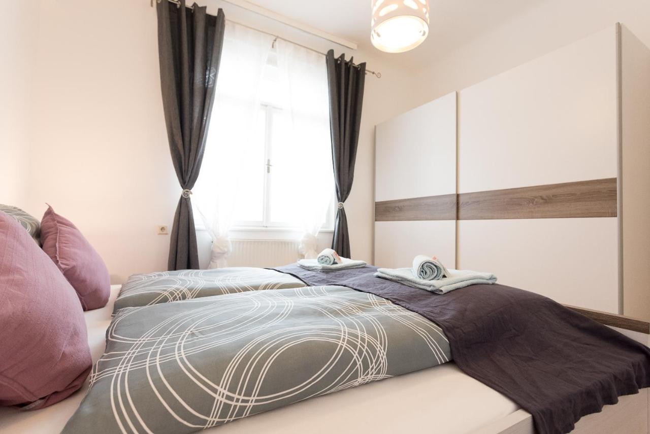 French Balcony - 45m² - Szeneviertel * Vienna