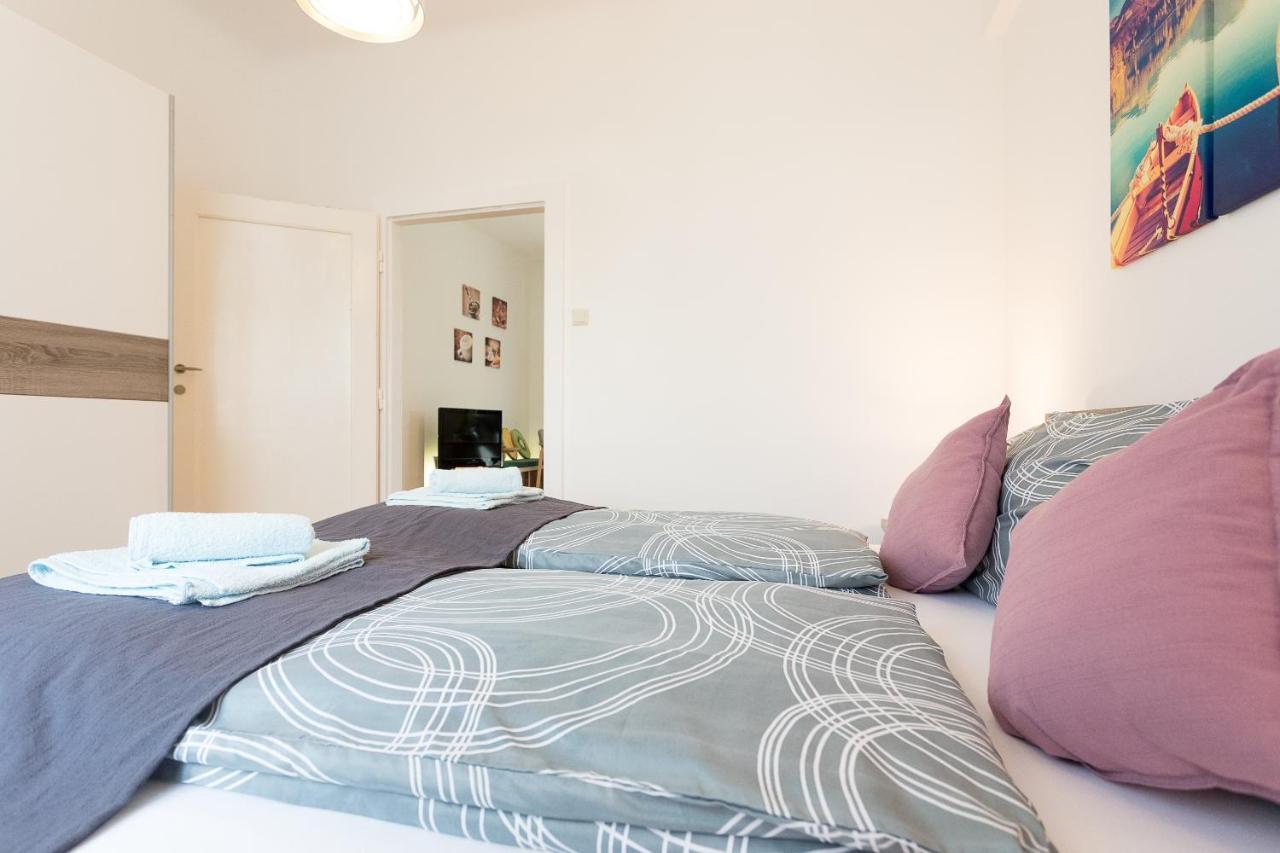 Apartment French Balcony - 45m² - Szeneviertel Vienna