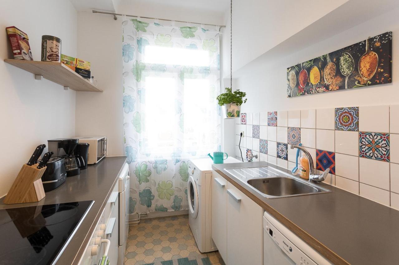 French Balcony - 45m² - Szeneviertel * Vienna