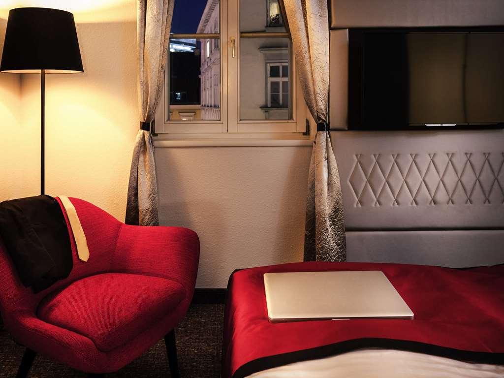 Hotel Mercure First 4*