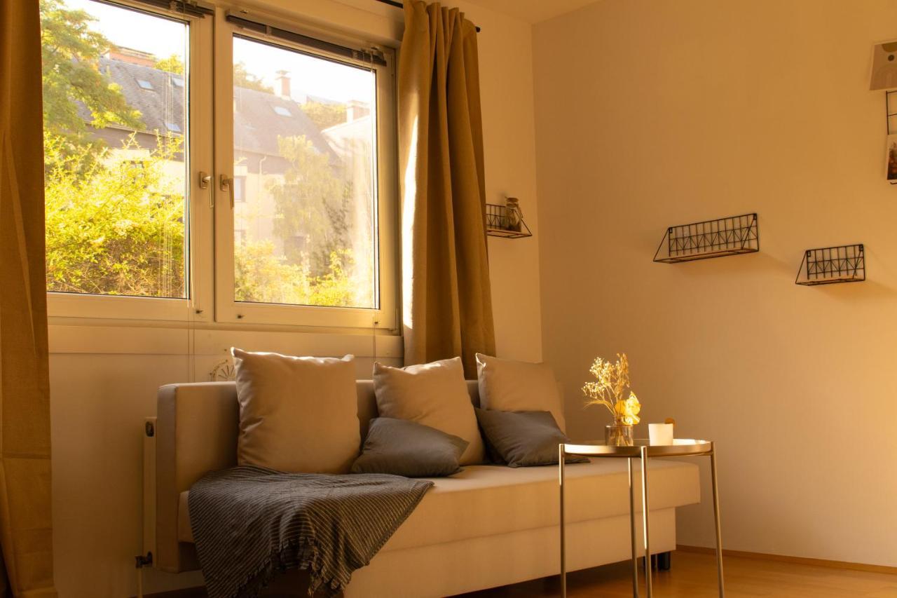 Modern - Calm - Cozy - Self Checkin - Stylish New Near Center - Close To U4 Apartment *