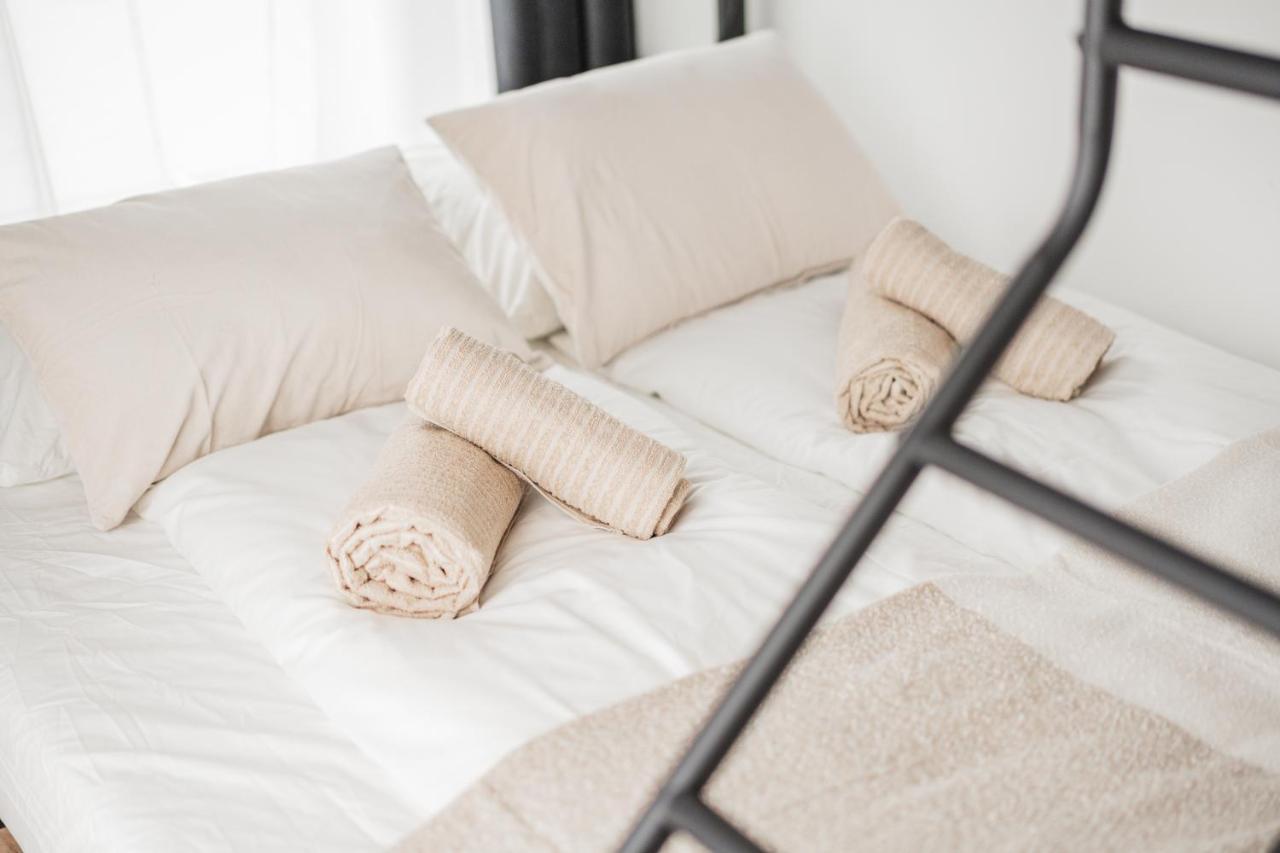 Hostel Chic By Home2 *