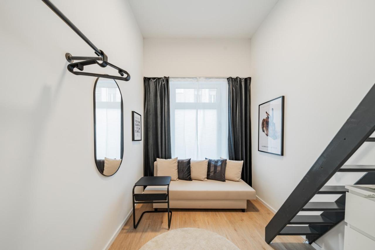Hostel Chic By Home2