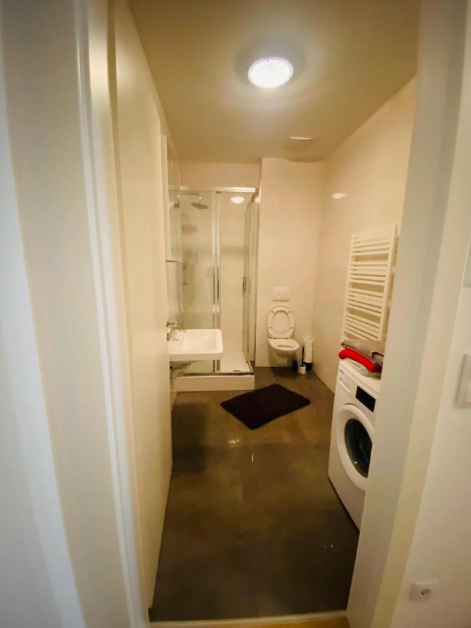 Siebenbrunneng. Apartment *