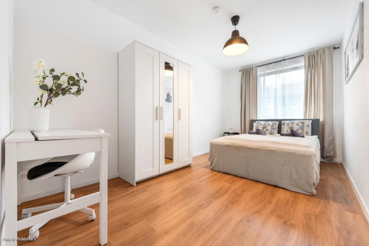 Hostel Lofts *