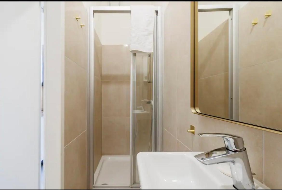 Apartment Near Hauptbahnhof - Kingsize Bed *