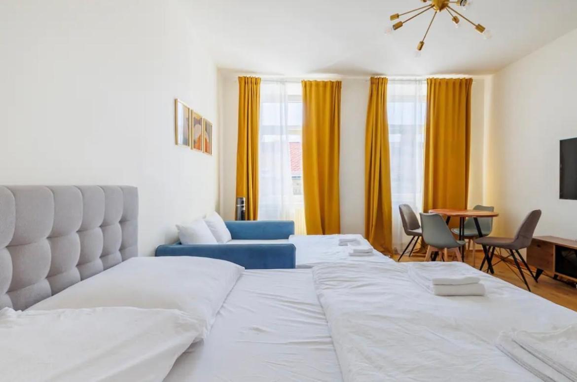 Near Hauptbahnhof - Kingsize Bed Apartment Vienna
