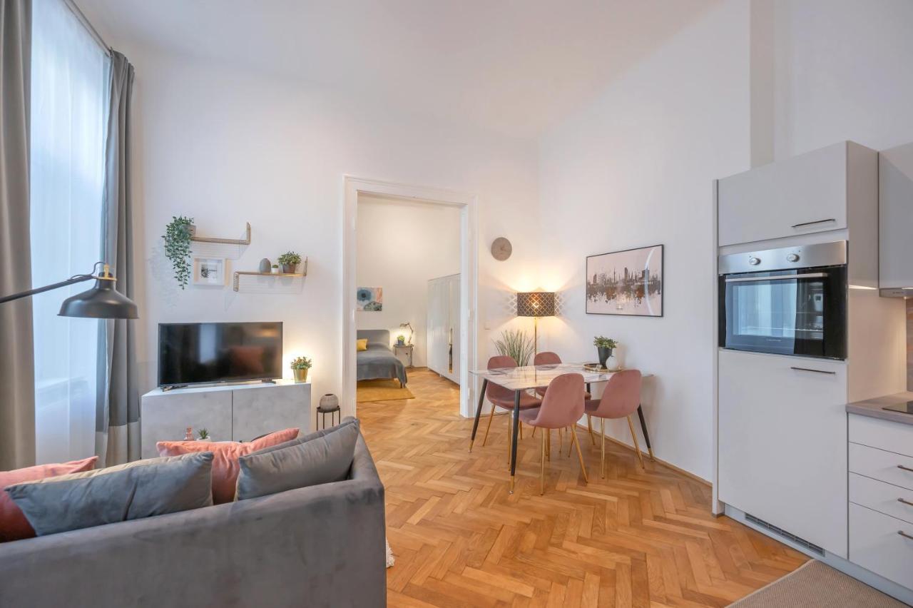 Cosy Center Vienna
