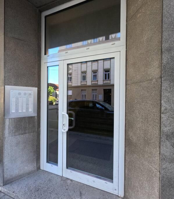 Vienna: Cozy 2-room Apt. Appartamento *