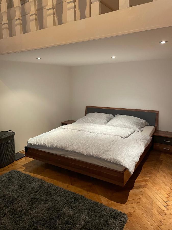 1080 Apartamento