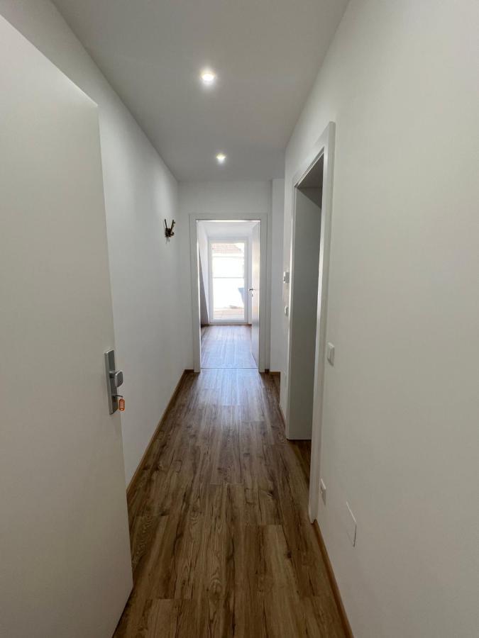 Semi 3a Neubauwohnung In Fur 4 Personen