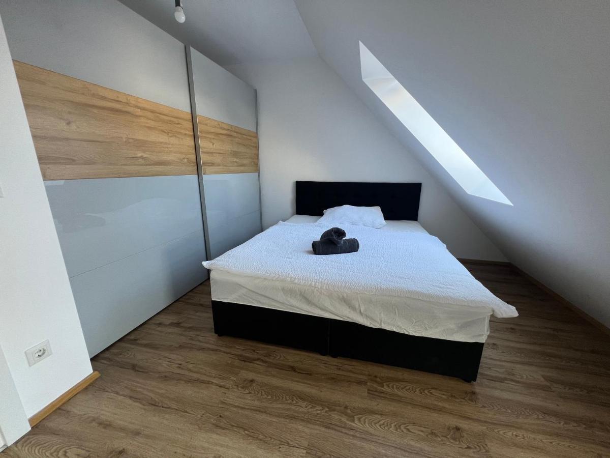 Semi 3a Neubauwohnung In Fur 4 Personen Apartment