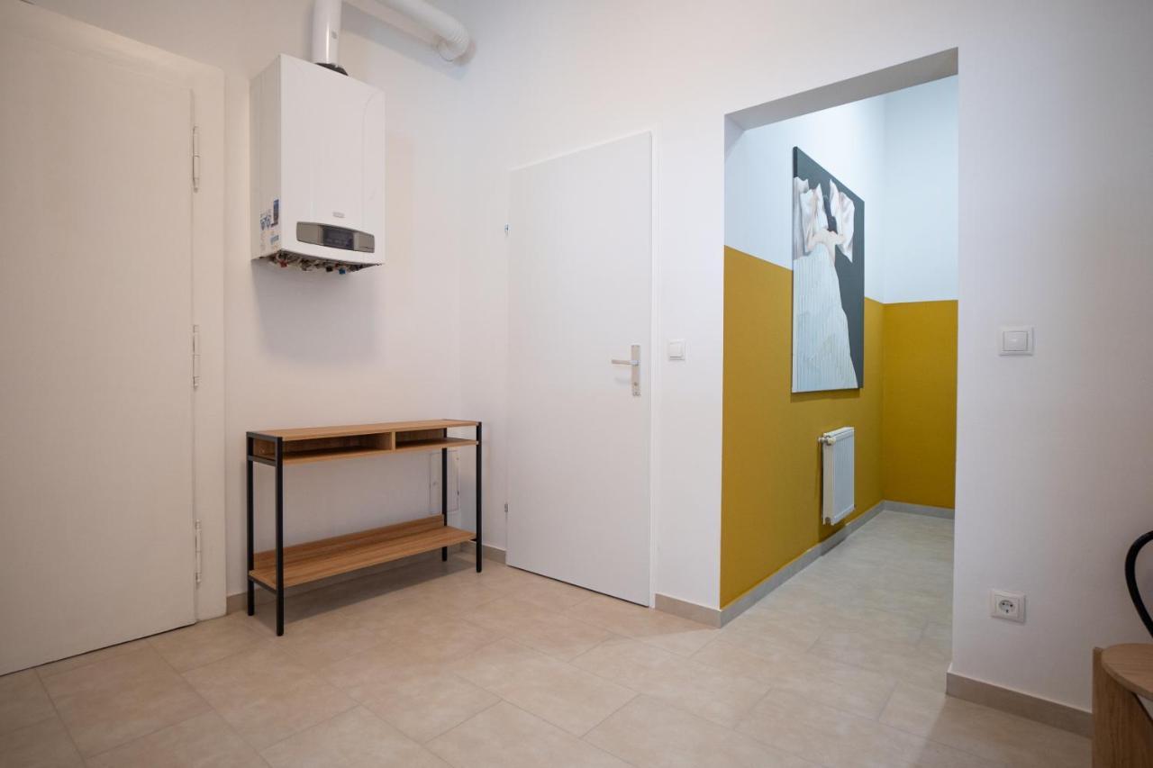 Brand-new With A Patio Apartment