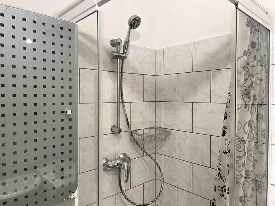 10 Min To Center & Hauptbahnhof Studio * Vienna