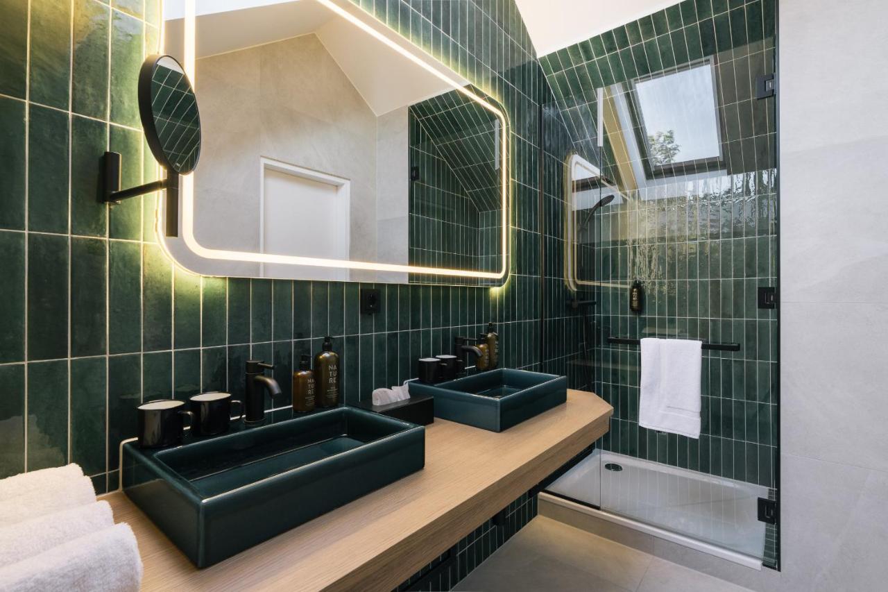 Bio-hotel Schani Wienblick 4*