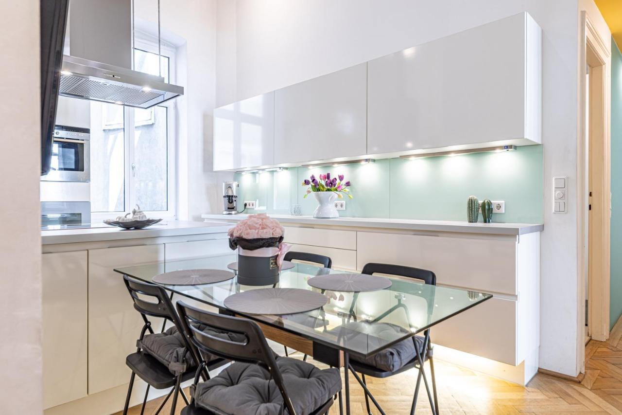 The Hub By Jr Apartment Vienna