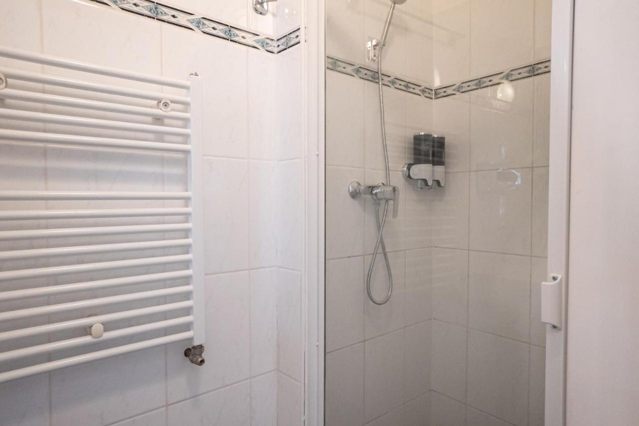 Central Spacious With A King-size Bed Apartamento