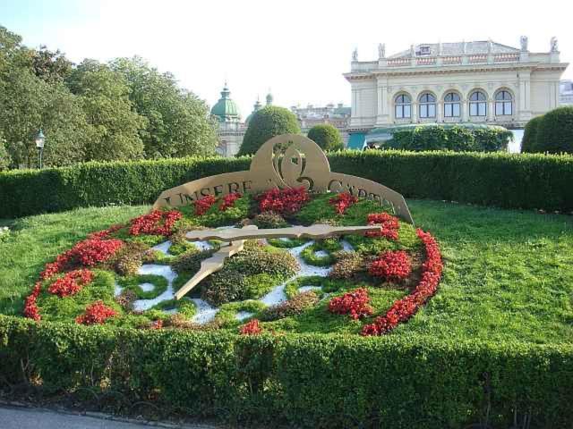Apartment Family Deluxe A Stone Throw From The Centre And Danube