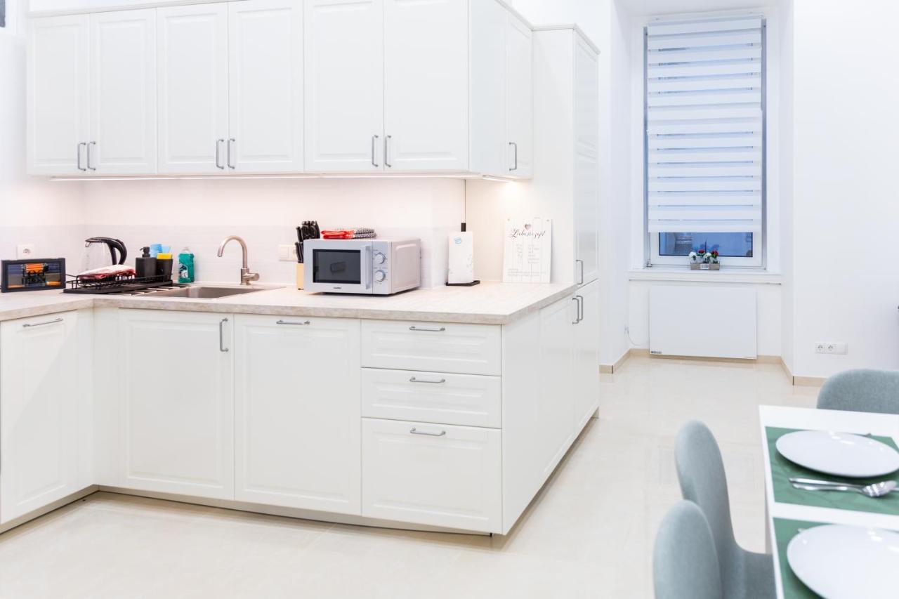 Apartment Family Deluxe A Stone Throw From The Centre And Danube