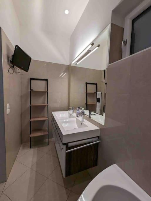 Apartment Luxury Cityapartment 7