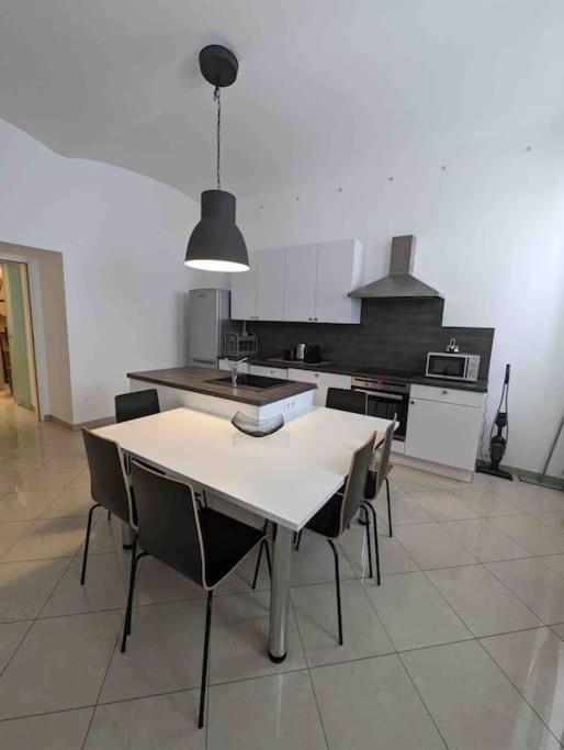 Luxury Cityapartment 7