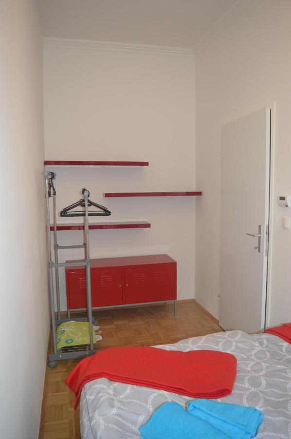 Nette Altbauwohnung Nur 10 Min Von Der Apartment Vienna