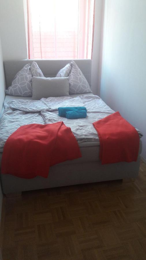Nette Altbauwohnung Nur 10 Min Von Der * Vienna
