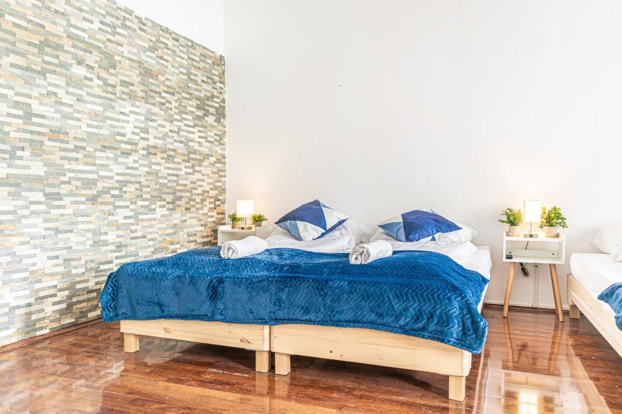 Elegant Haven: Stylish And Spacious 3br Apartment *