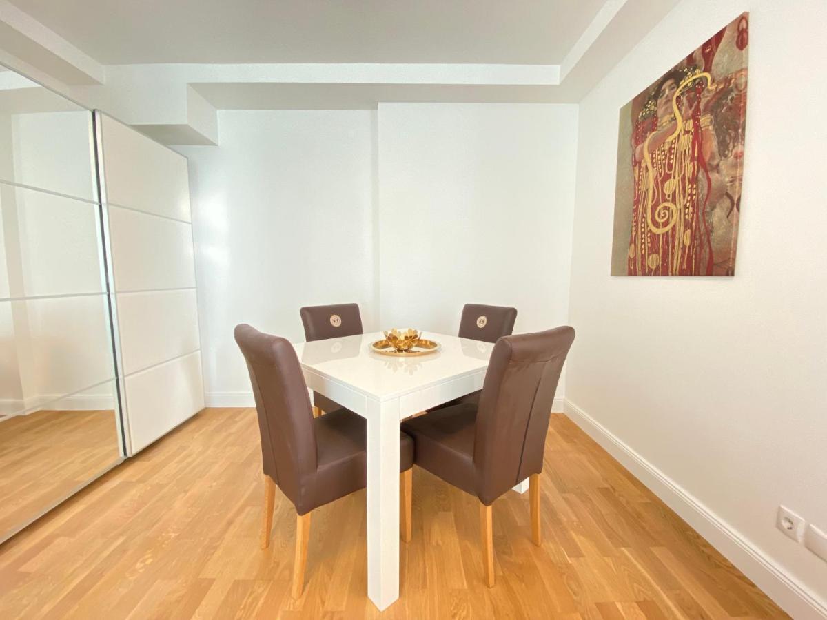 Pelikan Apartment *