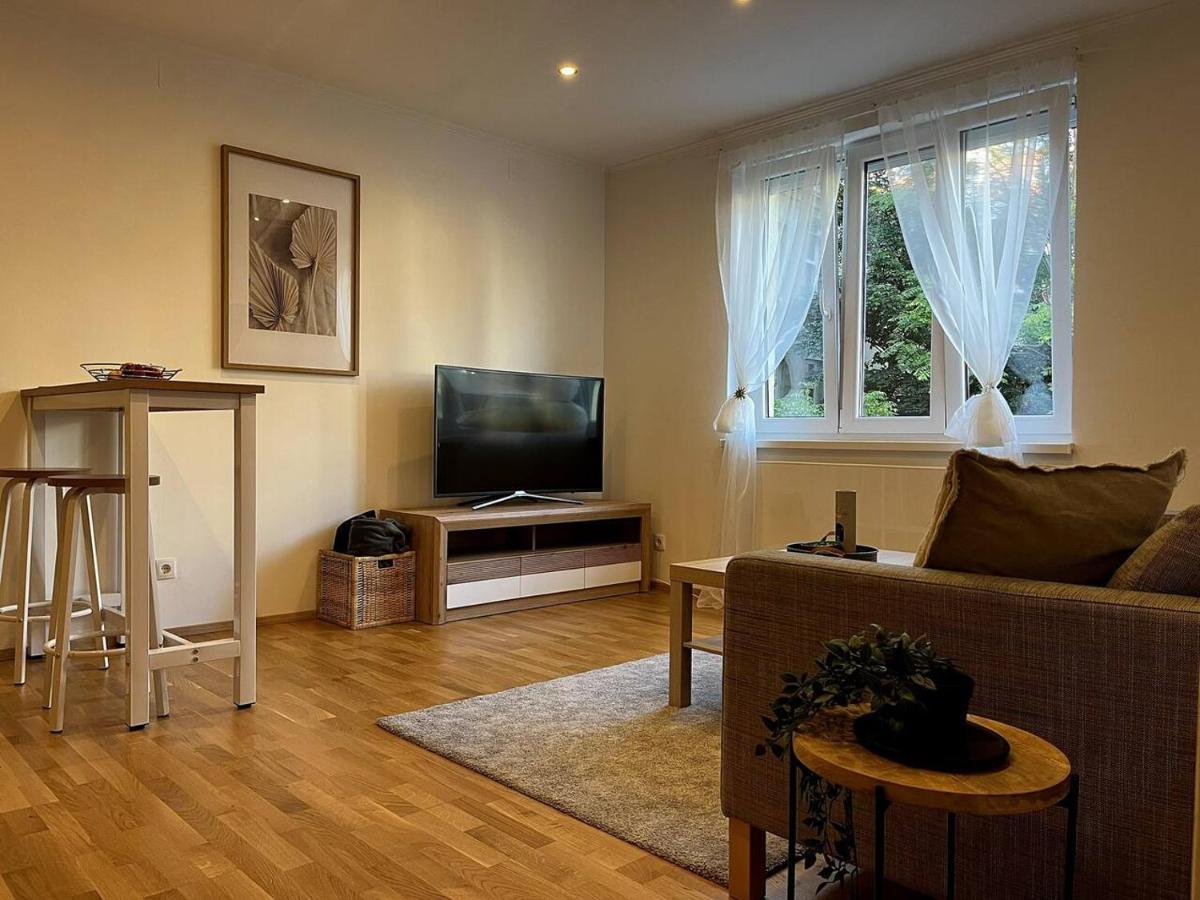 Charmante Wohnung: Nahe Zentrum Apartment
