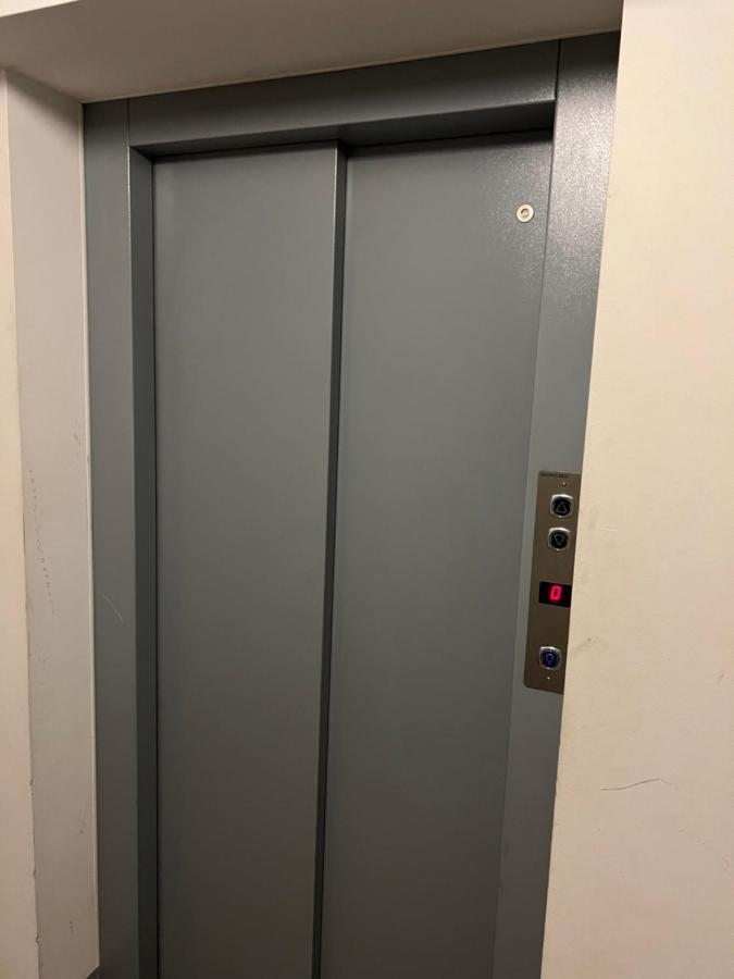 Near Metro & Netflix Apartamento *