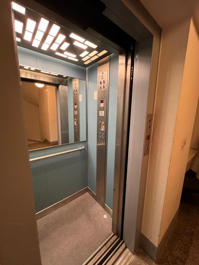 Near Metro & Netflix Apartamento *