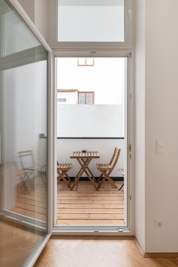 Apartment Zwischen Schoenbrunn Und Zentrum, Neues In Gruenruhelage Bei Schoenbrunn